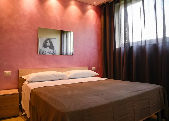 Eremo Monte Somma Oda ve Kahvaltı